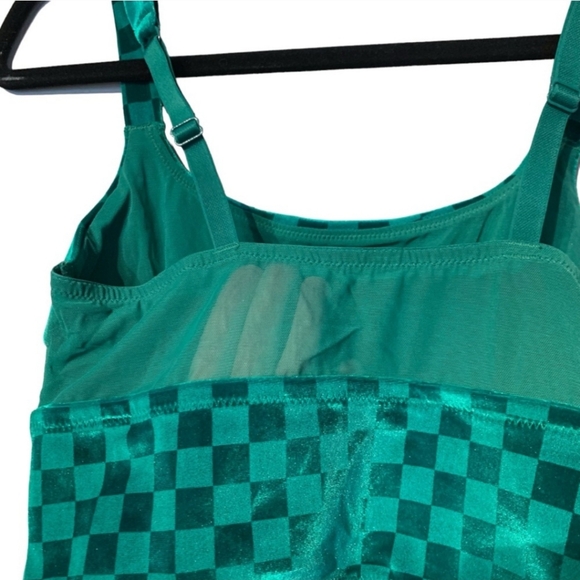 Velour Green Checkard Crop Bra Top (M) - Picture 15 of 16